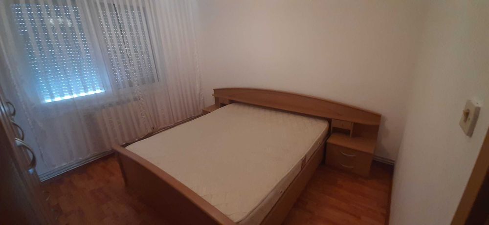 Inchiriez apartament Sebes