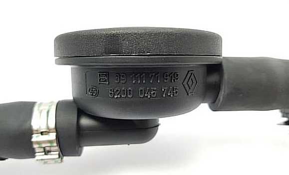 Мембрана клапан картерни газове Renaut Opel Nissan 2.2-2.5DCI