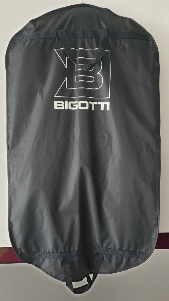 Costum negru Bigotti