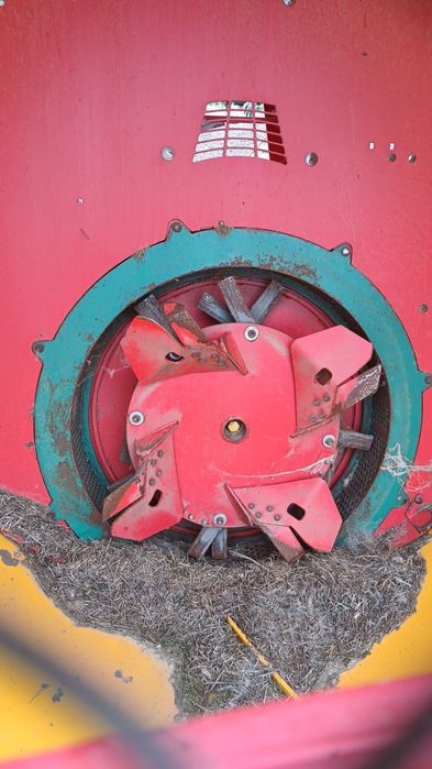 Tocătoare tomahawk baloți rotunzi