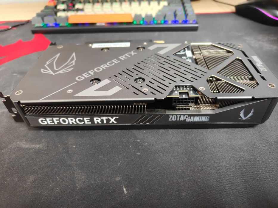 Placa video RTX 5070 TwinEdge OC