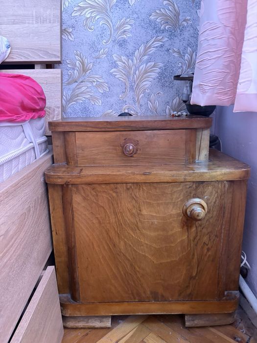 Гардероб от орех