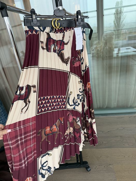 Рокля, жилетка, пола, комплект нови дамски дрехи