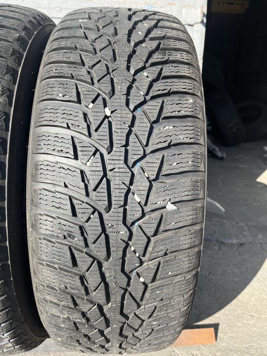 2 бр. зимни гуми 215/60/16 Nokian 6+ mm DOT 3218