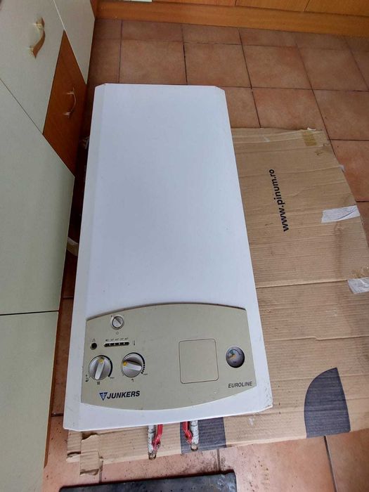 Centrala termica pe gaz Junkers Euroline 24 Kw  functionala 400 lei