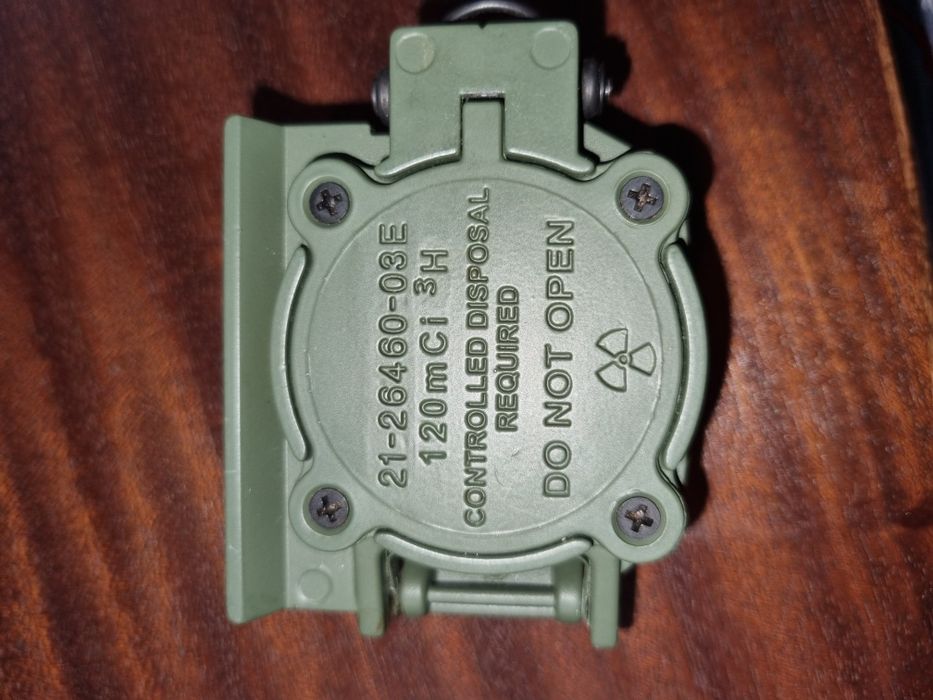 Cammenga компаси