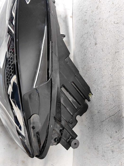 Оригинален фар Vw Golf 7.5 Feis Full Led