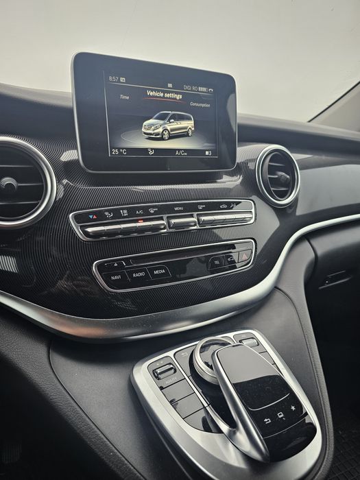 Vând Mercedes V220d, 2.2 diesel, 160hp, automat, 67.000km