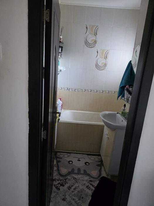 Apartament 3camere decomandat 85mp etaj 9 slobozia bulevardul unirii