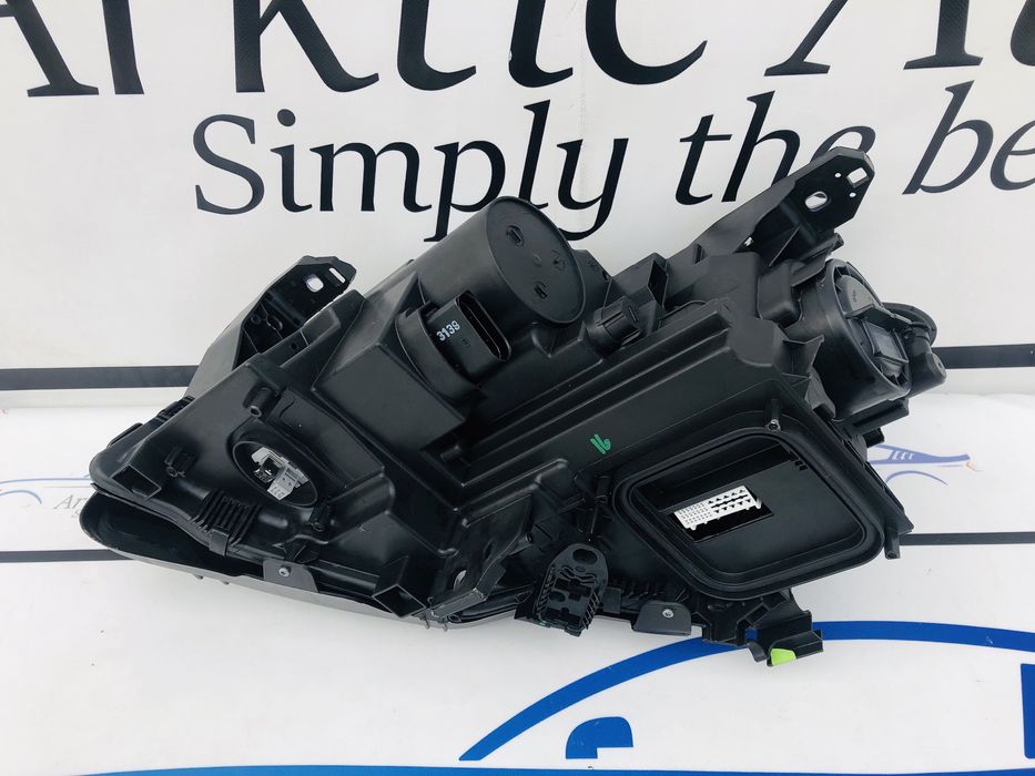 Far dreapta bi-xenon led Mercedes GLA după 2014 Nou