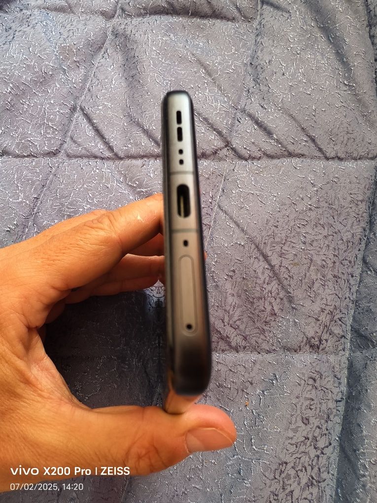 Vând sau schimb OPPO Find X8 Pro 16gb ram + 12gb, 512gb