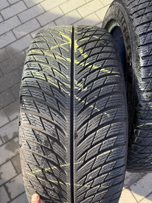 Anvelope 235 45 18 Michelin iarna 2022