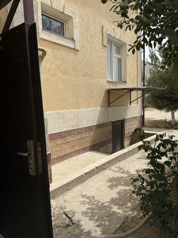 Срочно квартира сотилади
