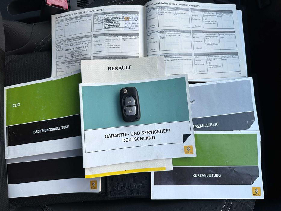 Renault Clio 1.2i | An 2009 EURO 4 | RATE Fixe | LIVRARE GRATUITĂ