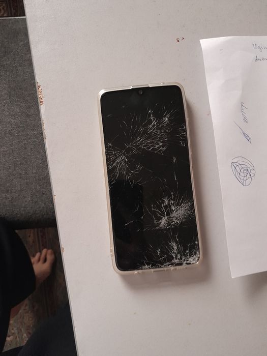 продам самсунг галакс а 50(для пранка друзей)