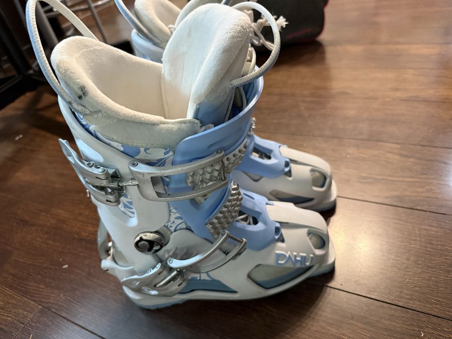 Clapari Dahu in stare foarte buna