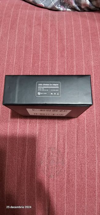 Adaptor mini cu Android te scapa de fire facand conexiunea wirelless