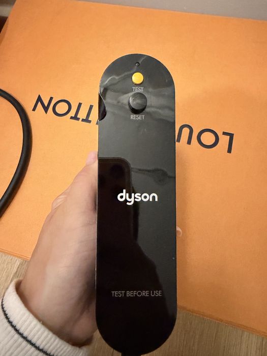 Dyson Airstrait Cupru