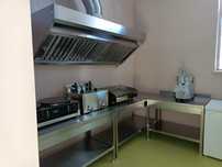 Utilaje fast-food/restaurant,plita,vitrina rece/calda,mese inox,hota