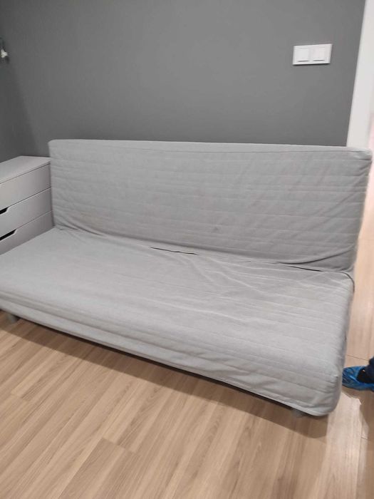 Срочно продам диван раскладной