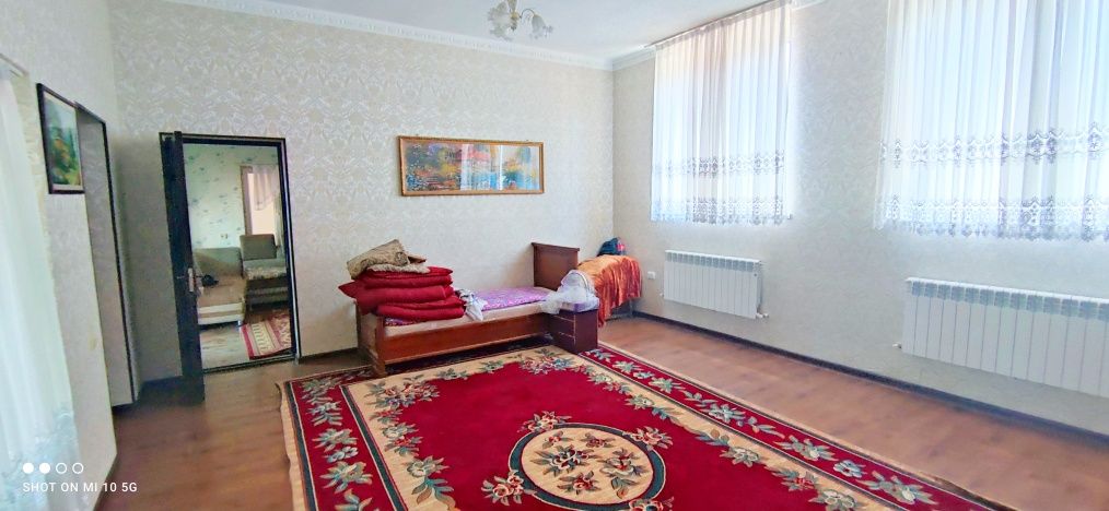 Дом юнусабад  сампи,8соток, цена400000 у.е