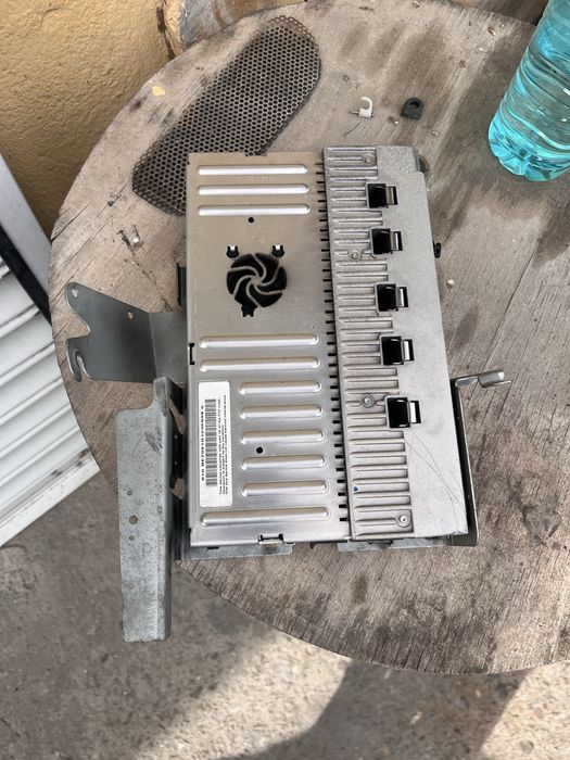 Усилвател Harman Kardon Mercedes S class W221 / Хармън кардън