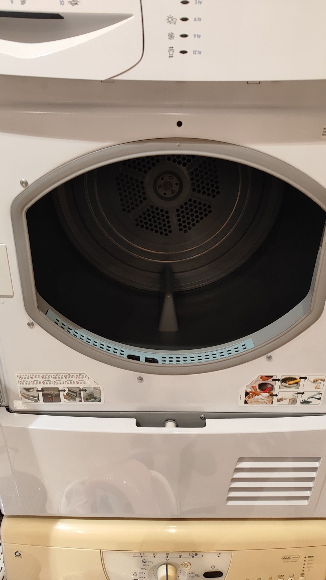 Сушилня Indesit ISL70C 7kg