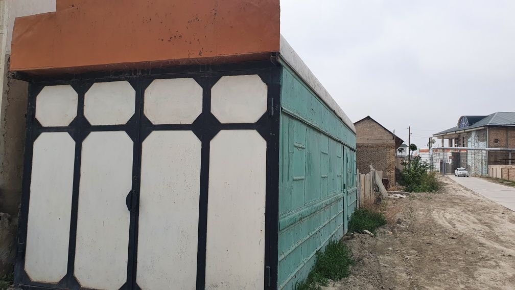 Контейнер,  гараж