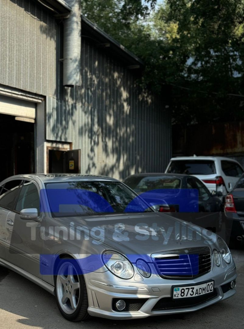 Пороги Бампер AMG 6.3 Диффузор Спойлер Мерседес w211