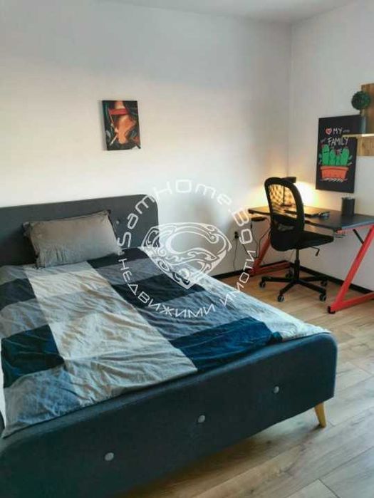 Продава се Тристаен апартамент в Варна, Възраждане 4 - 133 кв.м за 1627 €/кв.м - Снимка #5