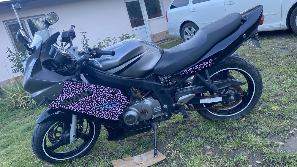 Motocicleta Suzuki GS500F (A2)