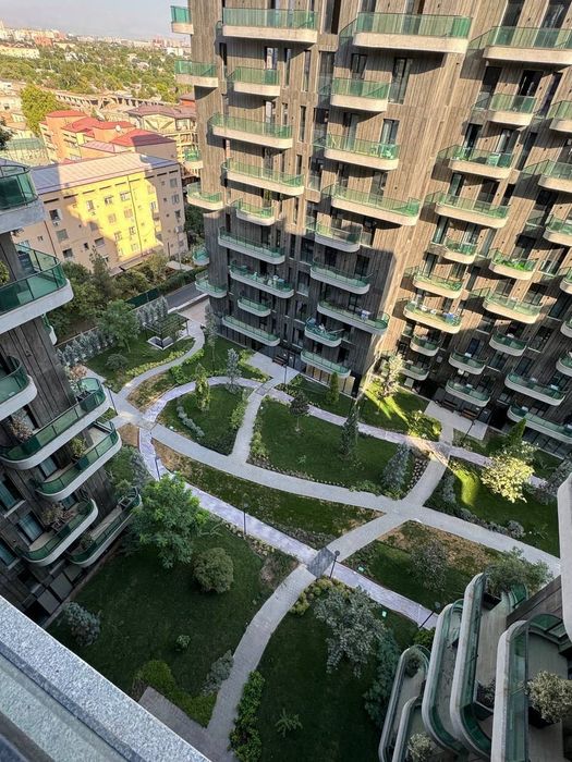 Parkwood Продается 2 комнатная коробка Мирабад ул.Нукусская