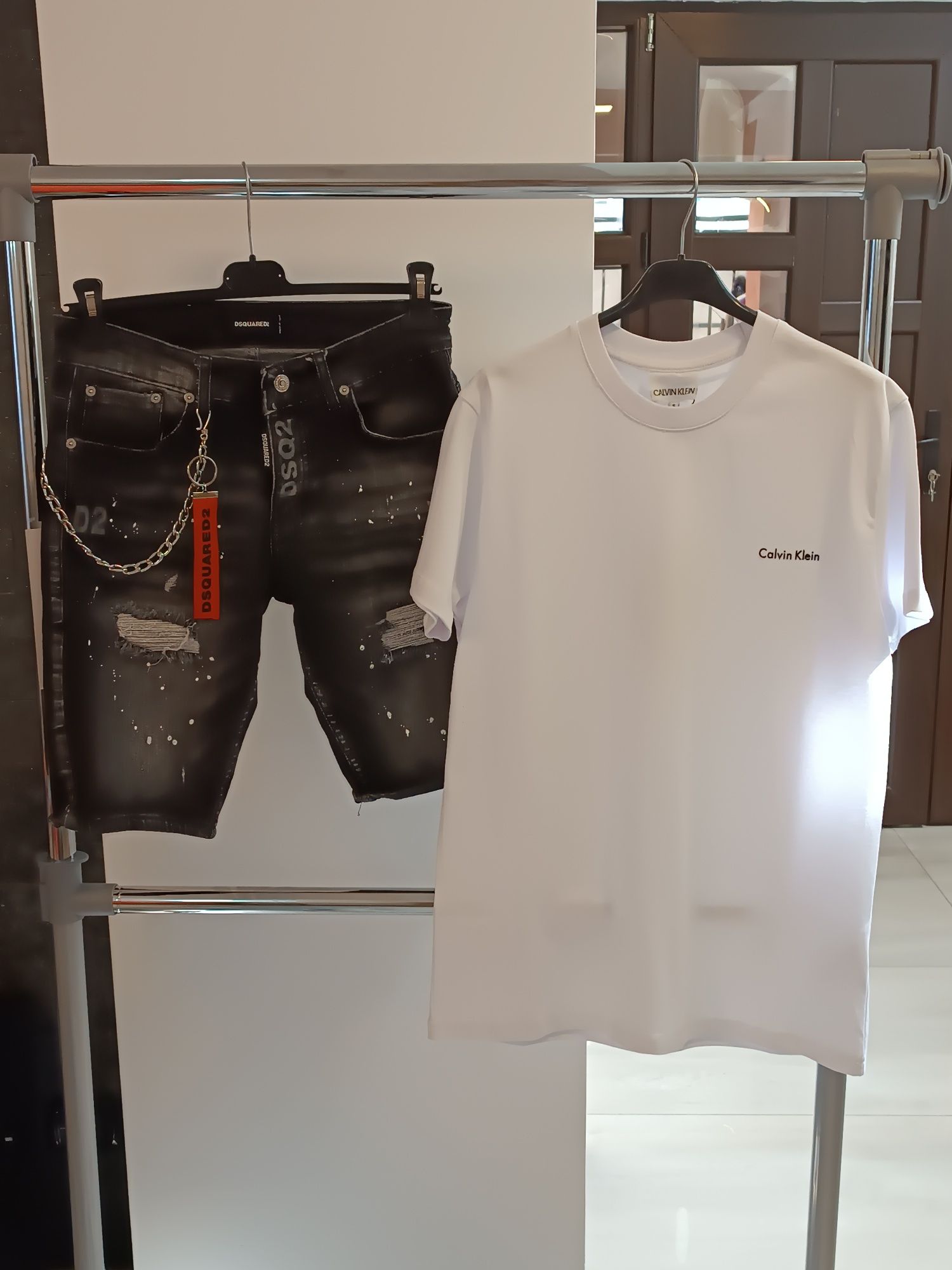 Compleu bărbați tricou și pantalon scurt de blugi Disquared