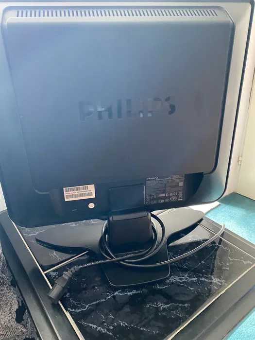 Монитор Philips HNS7170T 17