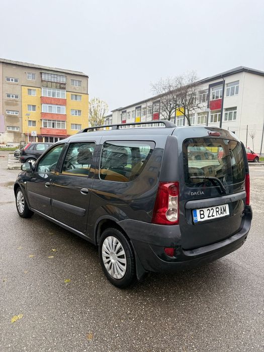 Vând Logan MCV 7 locuri 2008