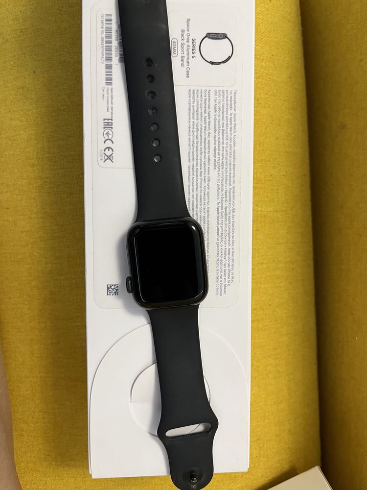 Рабочие Apple Watch 5, 40 мм