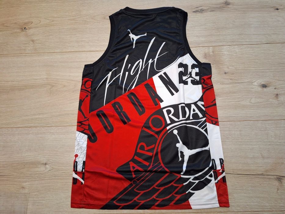 Баскетболен потник на AIR JORDAN !!!