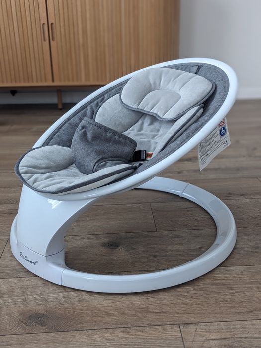 Leagăn electric EvoSmart, 5 trepte, Bluetooth, cu accesorii