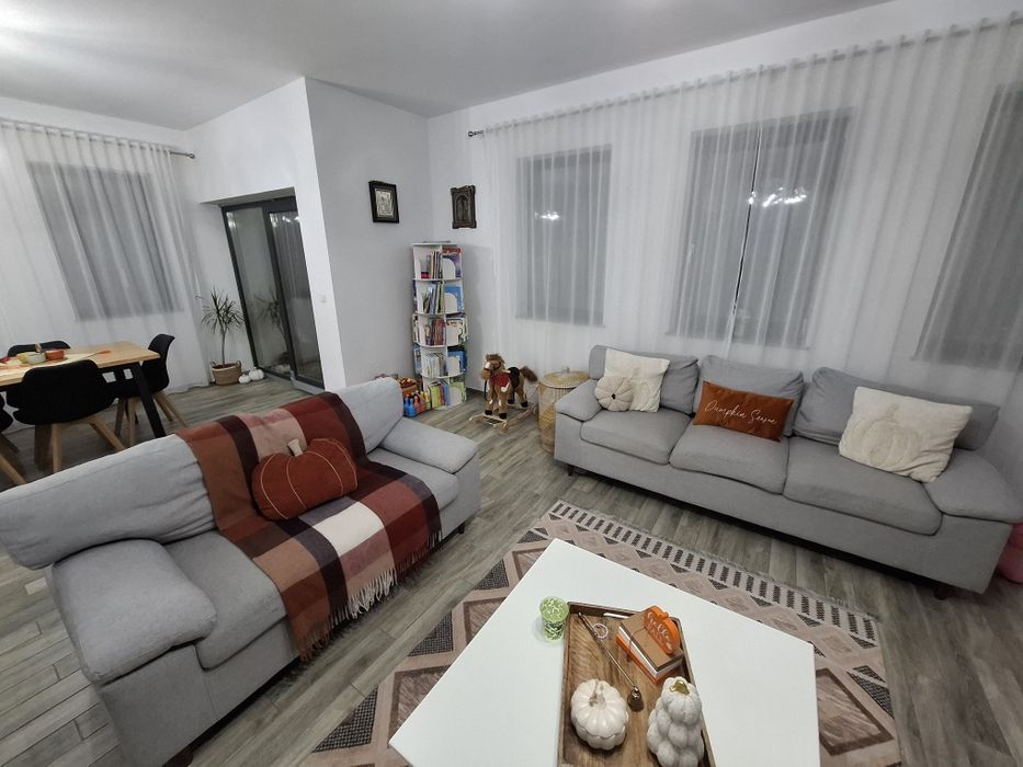 Set canapele 3 locuri + 2 locuri