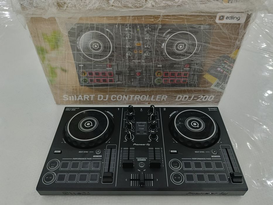 Pioneer DJ DDJ-200