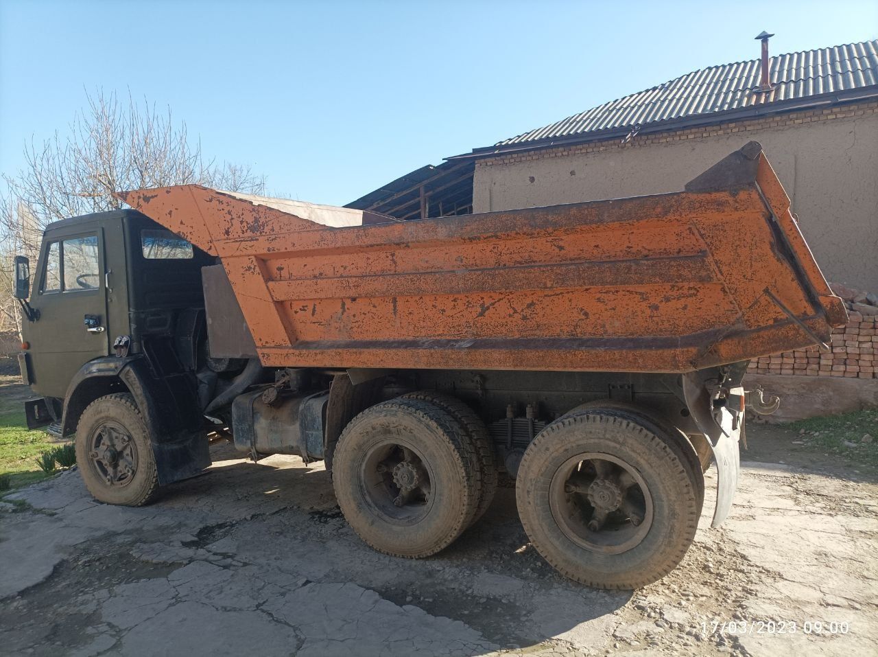 KAMAZ Somasval sotiladi