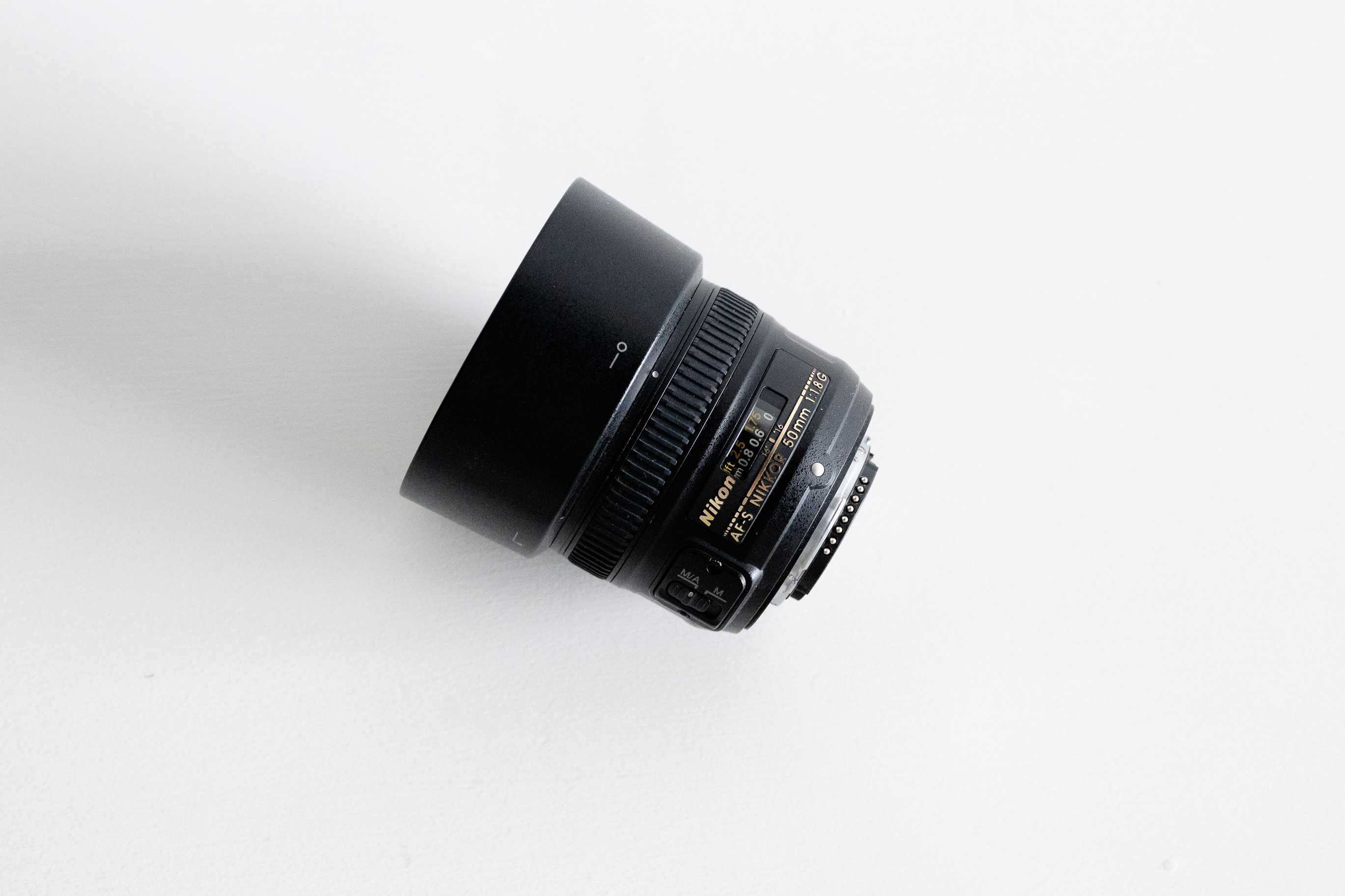 Nikon D810 + obiectiv Nikon 50 mm F1.8 STARE EXCELENTA