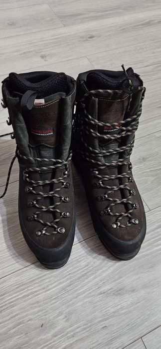 Bocanci LOWA Silberhorn GTX