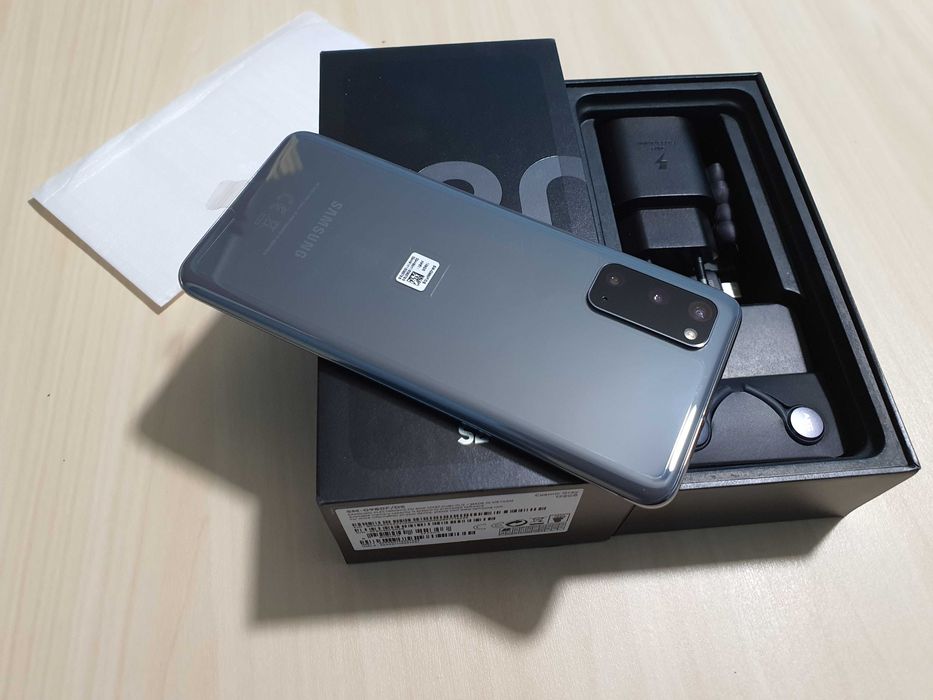 Ocazie !Impecabil.Utiliz putin.Sams.S20 5G, cu 12 Gb RAM ! accesorii