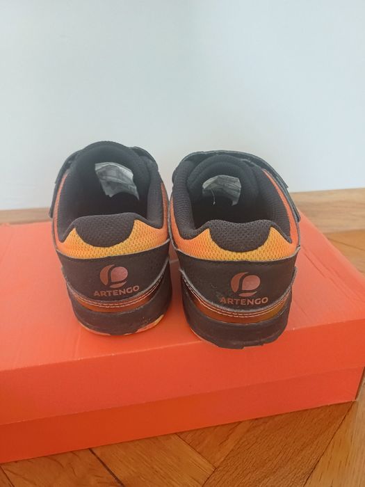 Маратонки artengo decatlon 35 номер