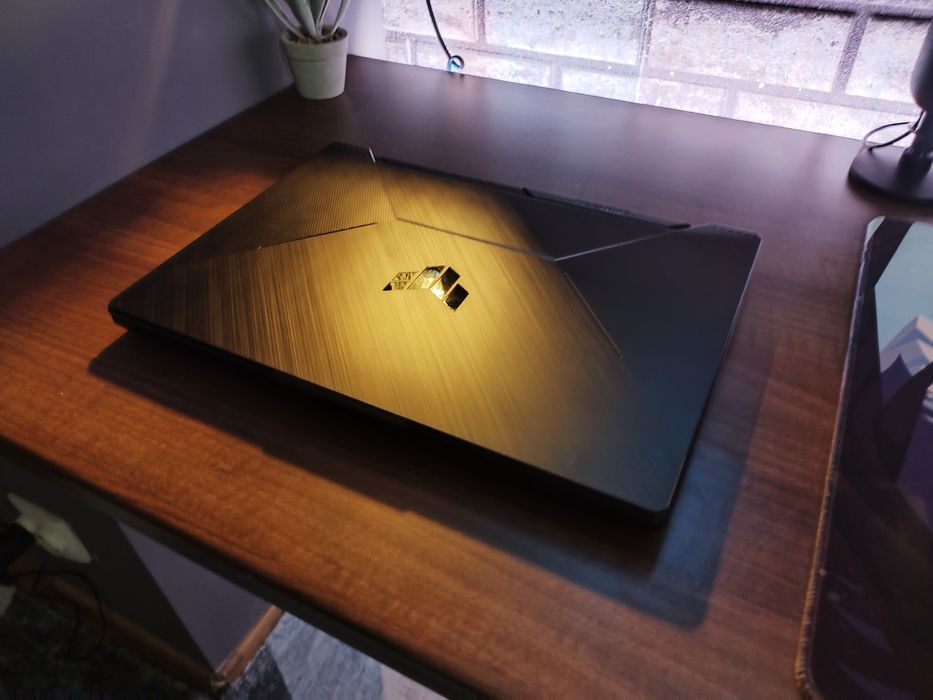 Laptop Asus Tuf A15 R5 4600H - GTX 1650 - 16GB ram !FARA SSD!