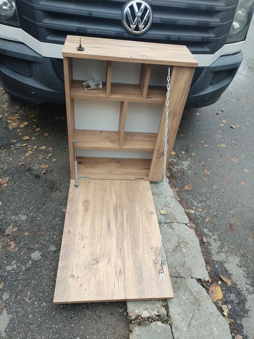 dulap suspendat de perete