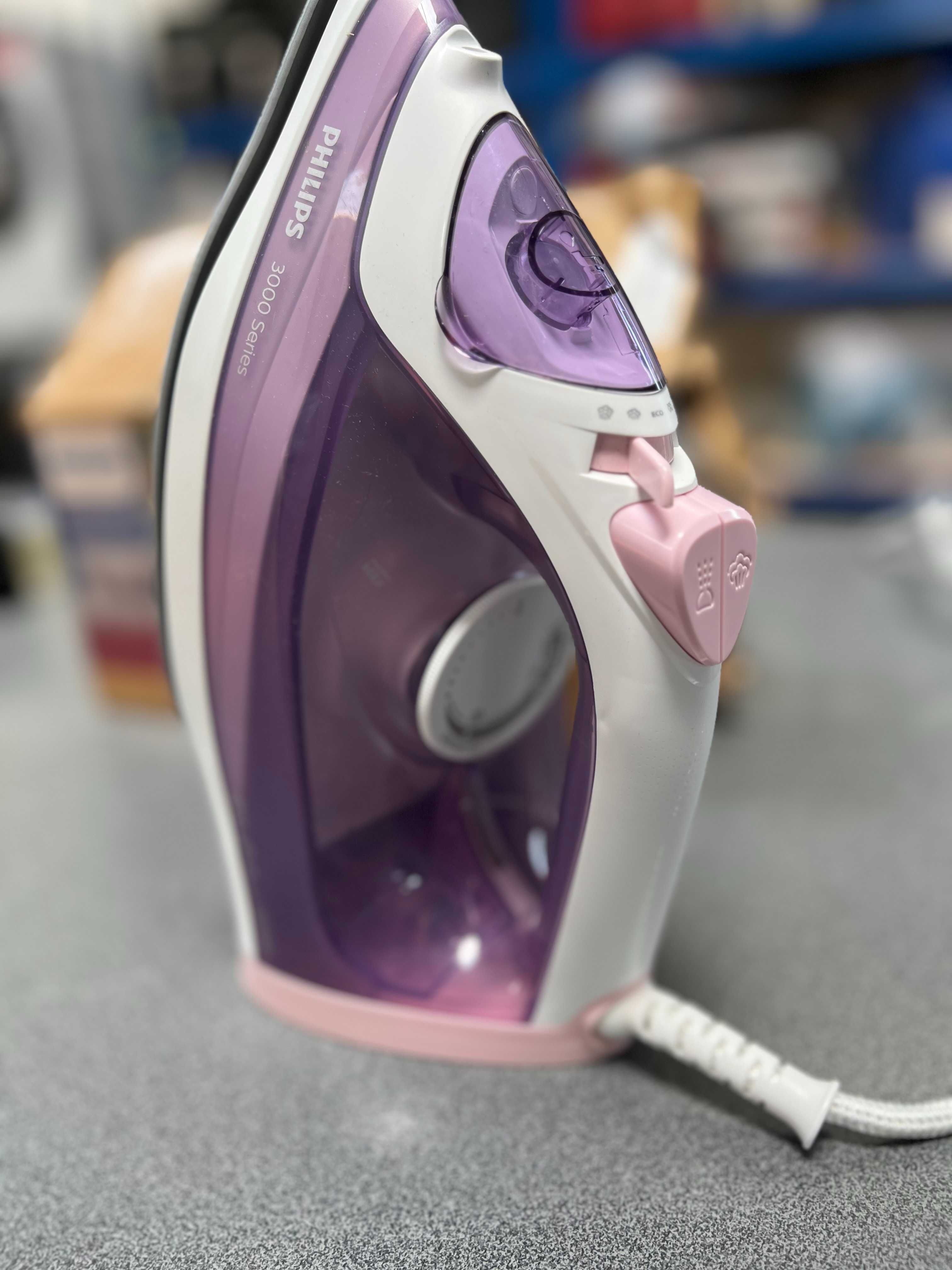 Парна Ютия PHILIPS SERIES 3000 DST3010/30 2000.0 W