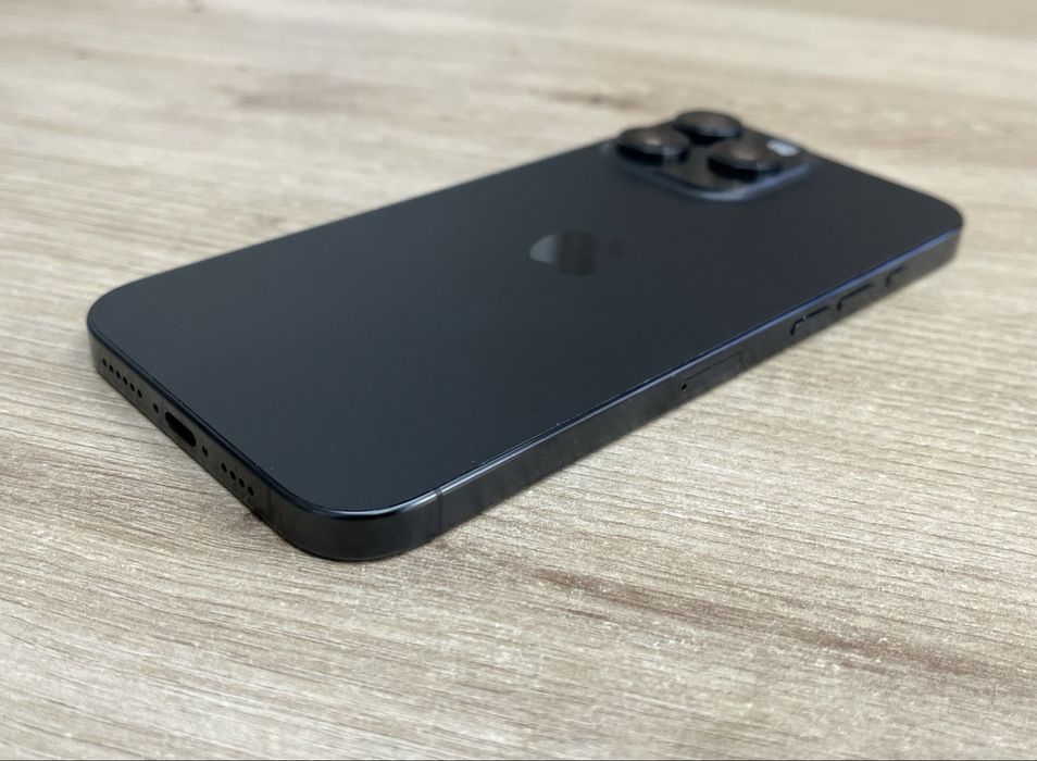 iPhone 16 pro 128gb