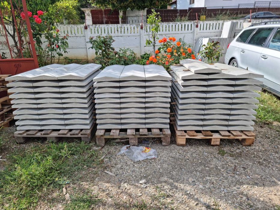 Capace/coame de gard doua/trei ape pentru soclu/fundatie 50 cm lungime